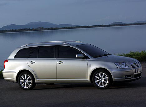 Изображение Avensis Wagon II